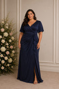 Graceful Elegance – Plus Size Satijnen Galajurk R1855