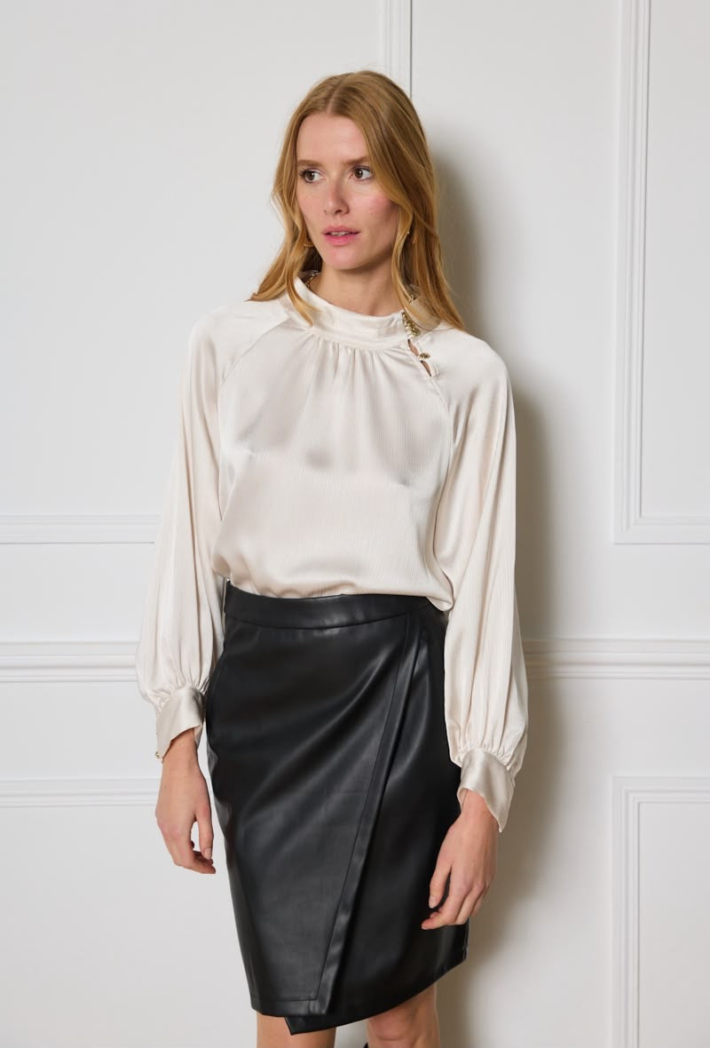 Elegant Grace Blouse H702