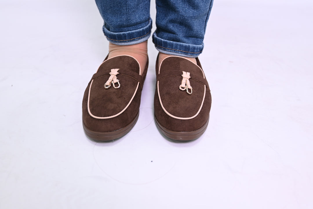 Suède Loafer met Gespdetail – Elegant Comfort G481