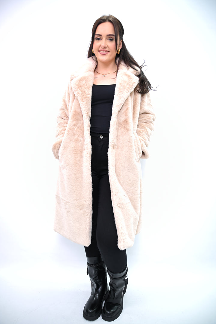 Noir Éclipse – Lange Faux Fur Jas A2501