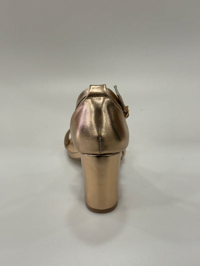 Pumps C-30 Mulanka