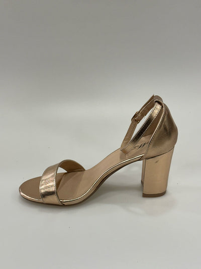 Pumps C-30 Mulanka