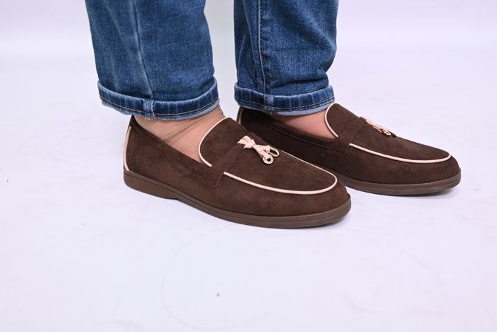 Suède Loafer met Gespdetail – Elegant Comfort G481