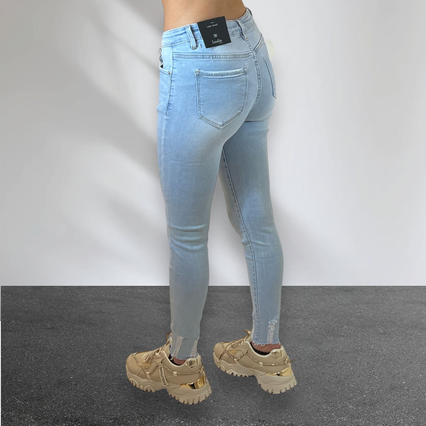 Skinny jeans Laulia P535