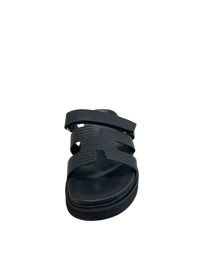 Luxe gevlochten sandalen
A6273