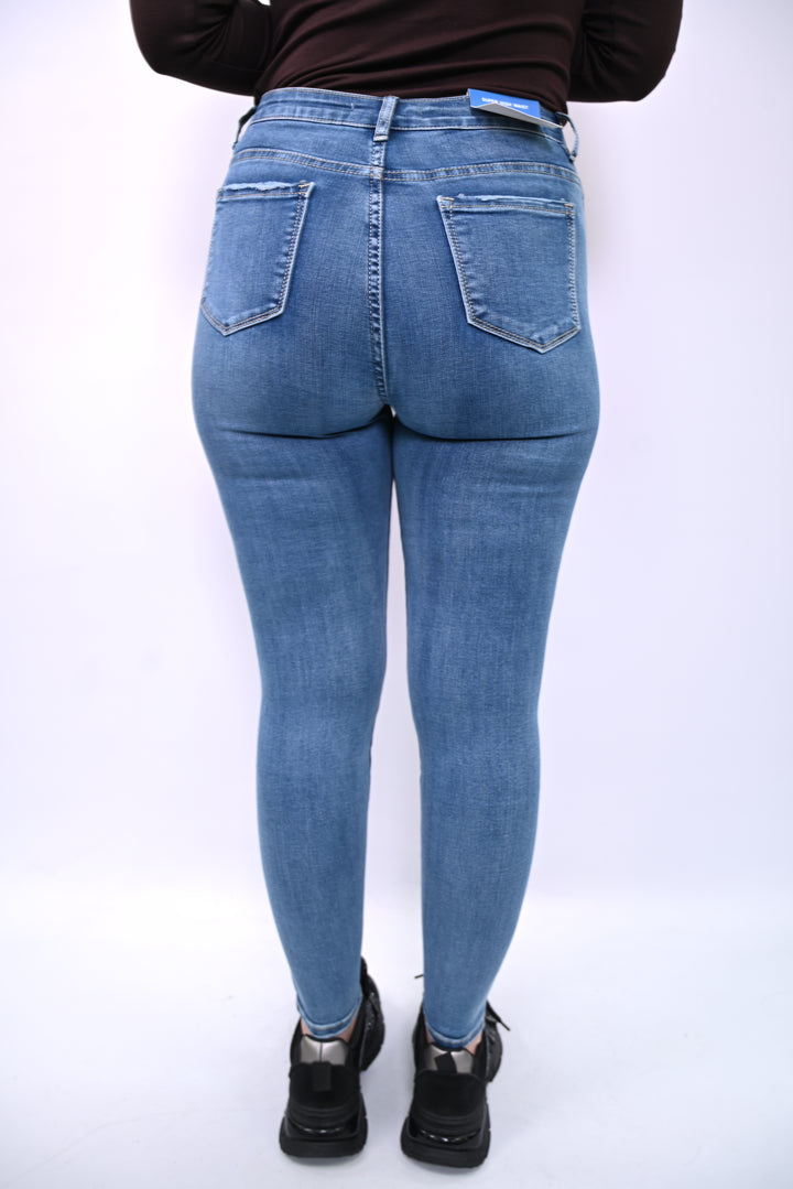 High-Rise Light Wash Skinny Jeans Megusto PT9005A