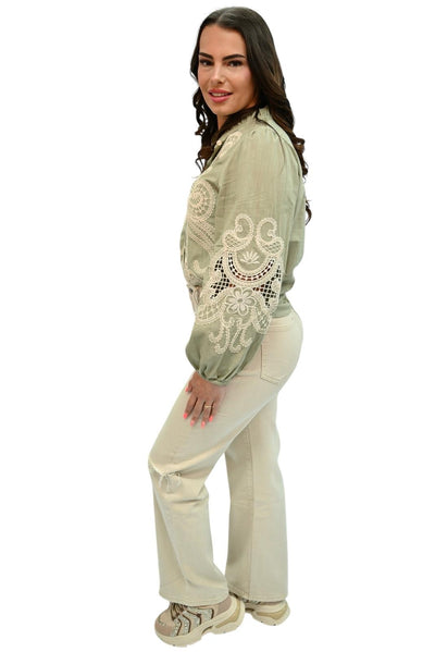 Blouse geborduurd 350