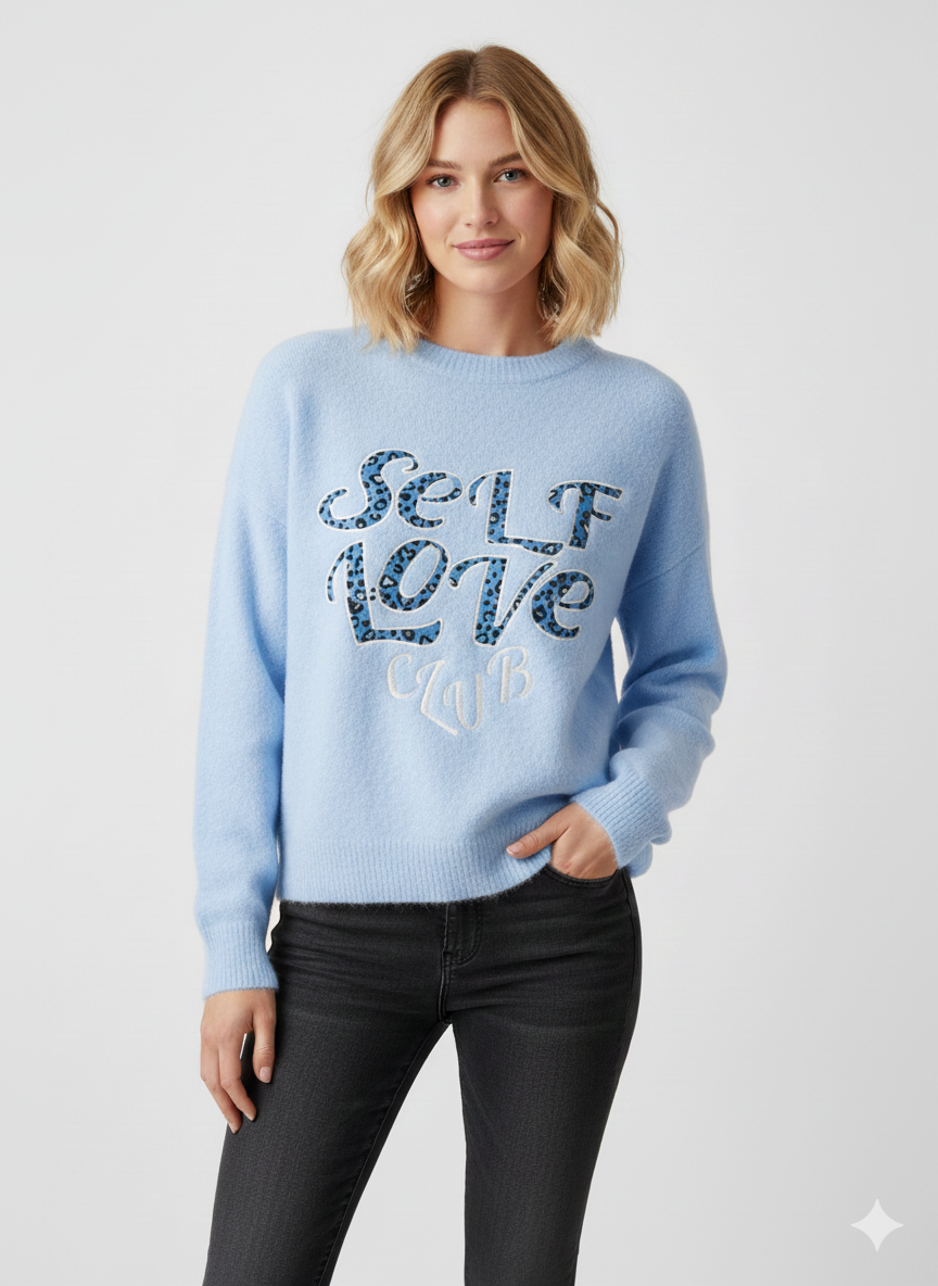 Self Love Club – Roze statement sweater met luipaardprint M1093