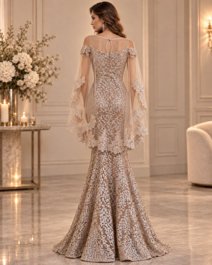 Celestia Luxe Gala Jurk met Afneembare Cape – Champagne TL-106