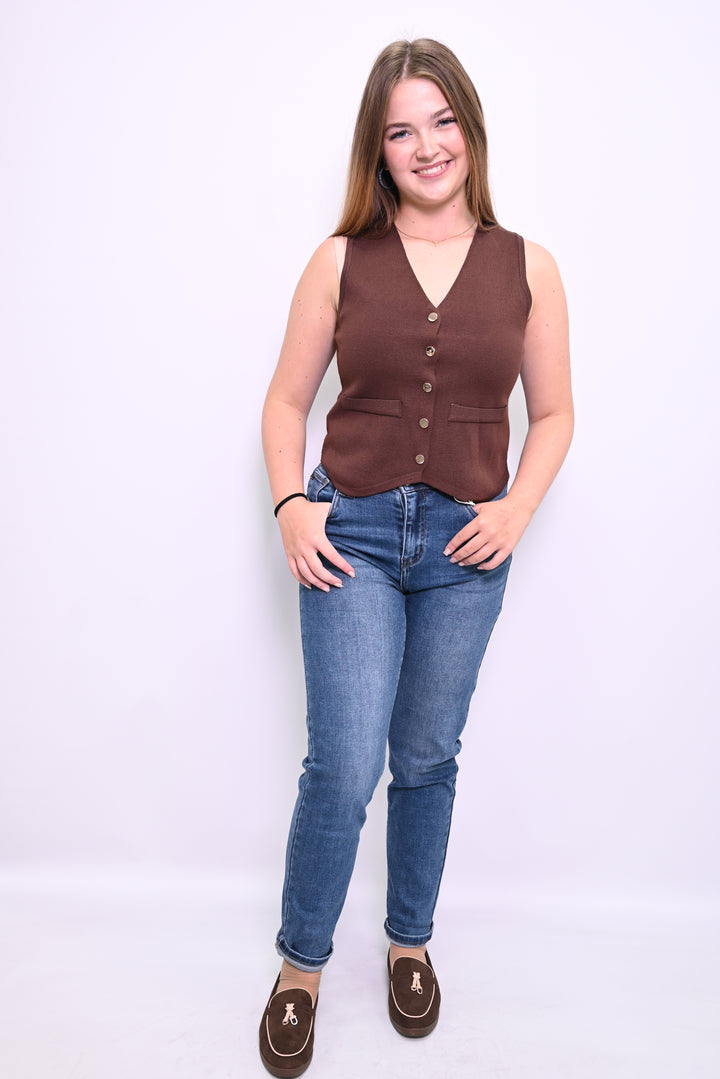 Button-Up Tailored Vest 7061