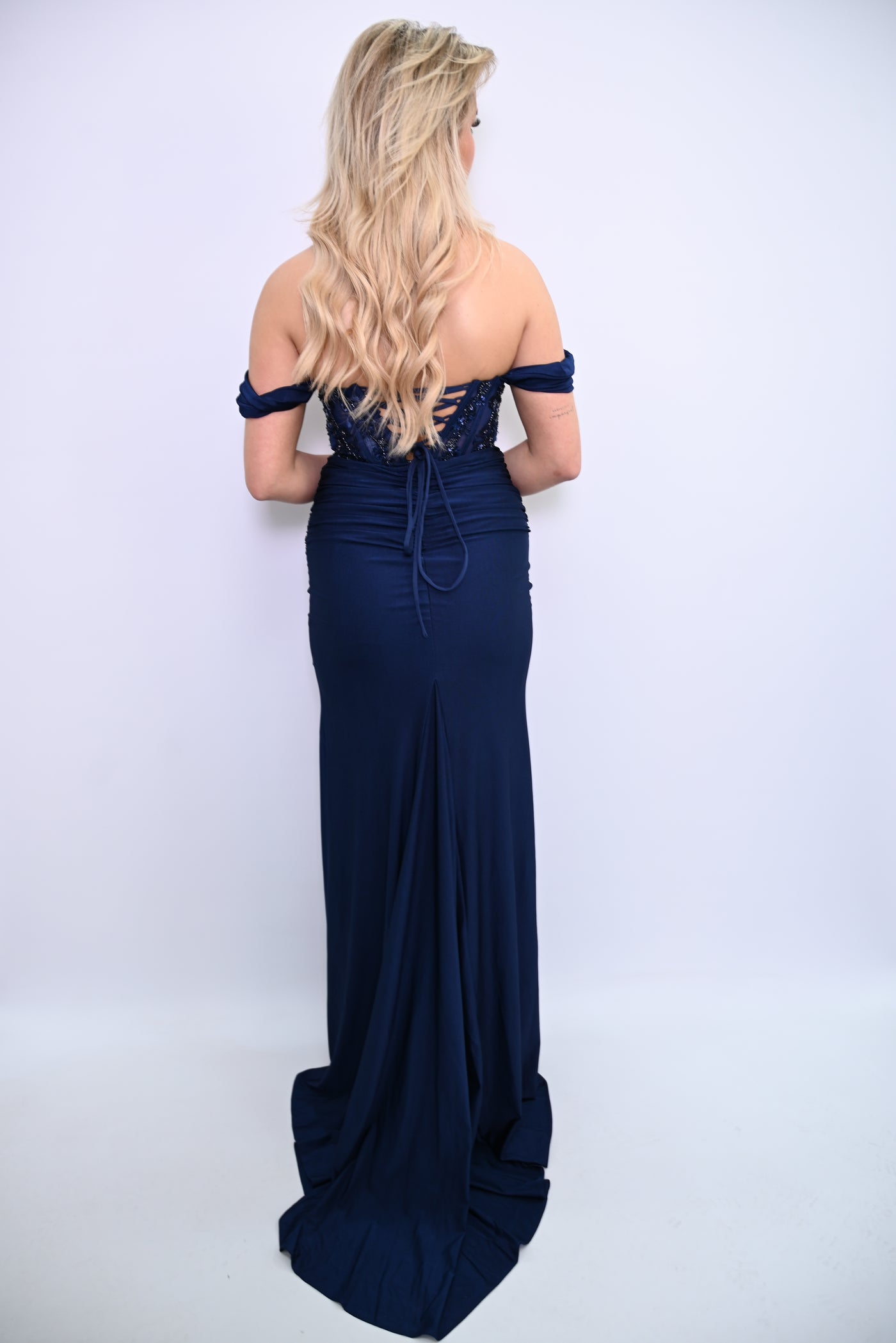 Glamoureuze Avondjurk met Beaded Details  
F86004