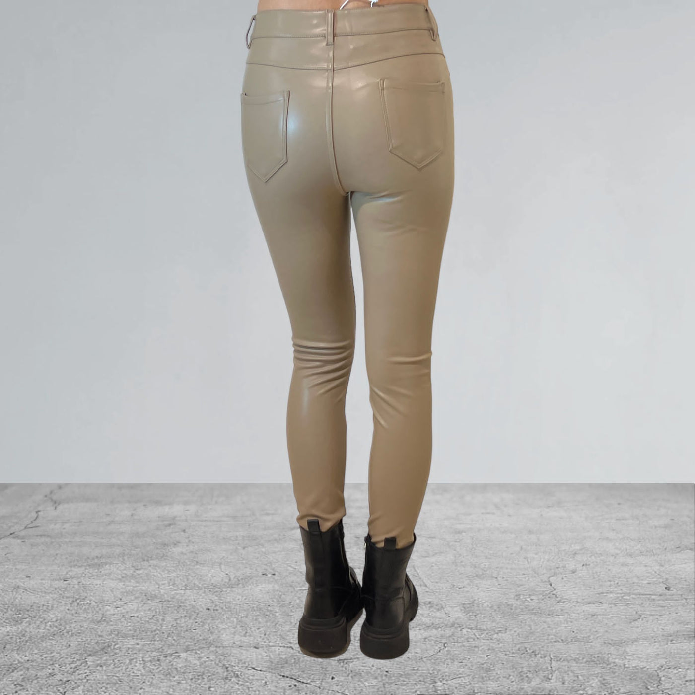 Leatherlook broek vs Miss VS19050-10