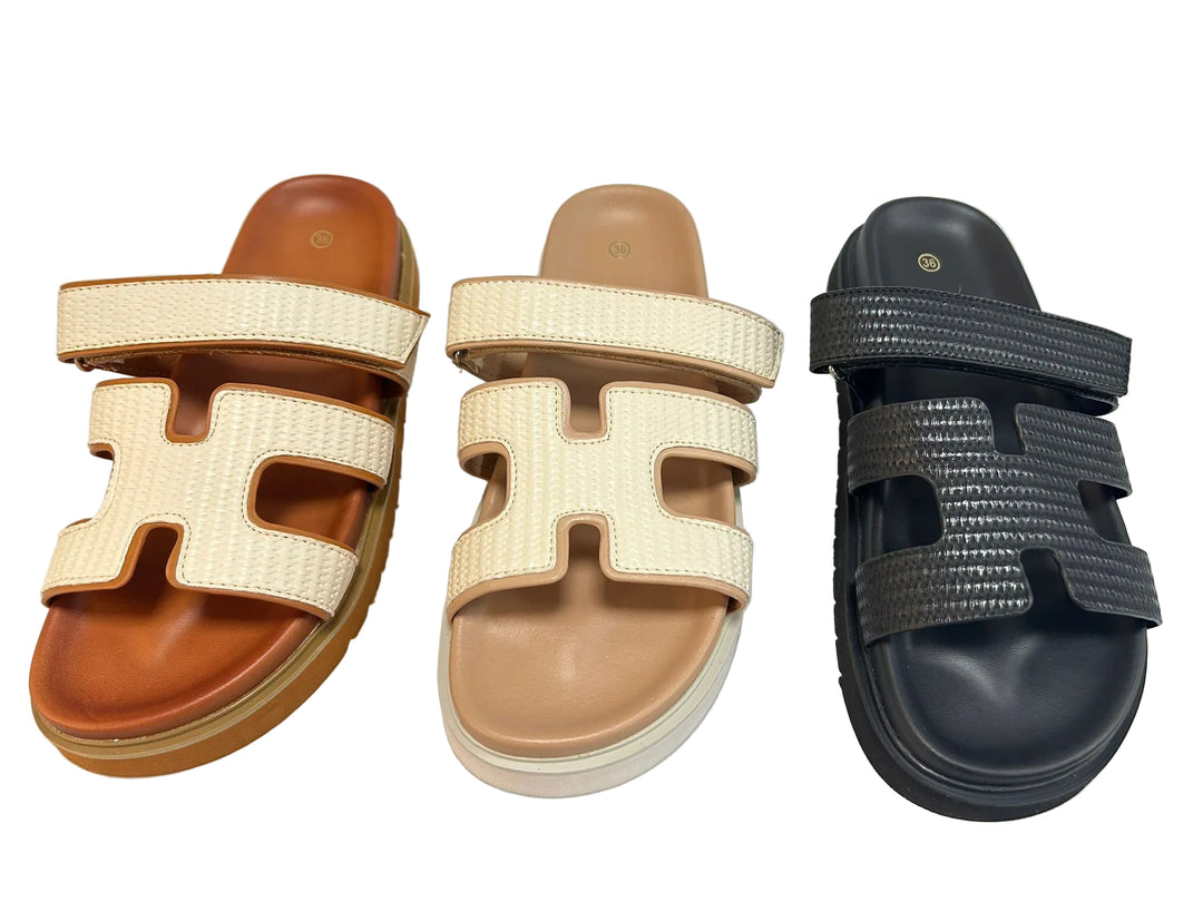 Luxe gevlochten sandalen
A6273