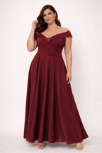 Burgundy Elegance – Plus Size Galajurk R8251