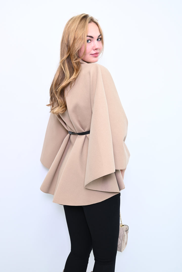 Veloura Luxe Cape Set