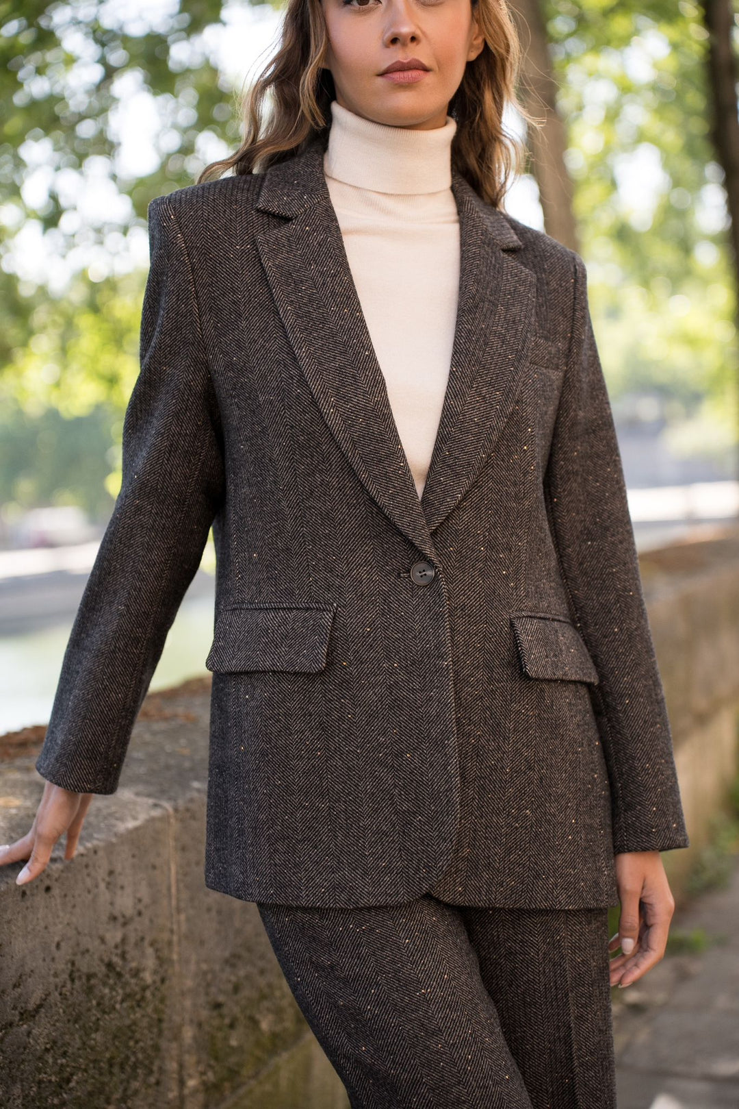 Blazer Attentif Terracotta Frame V-2507