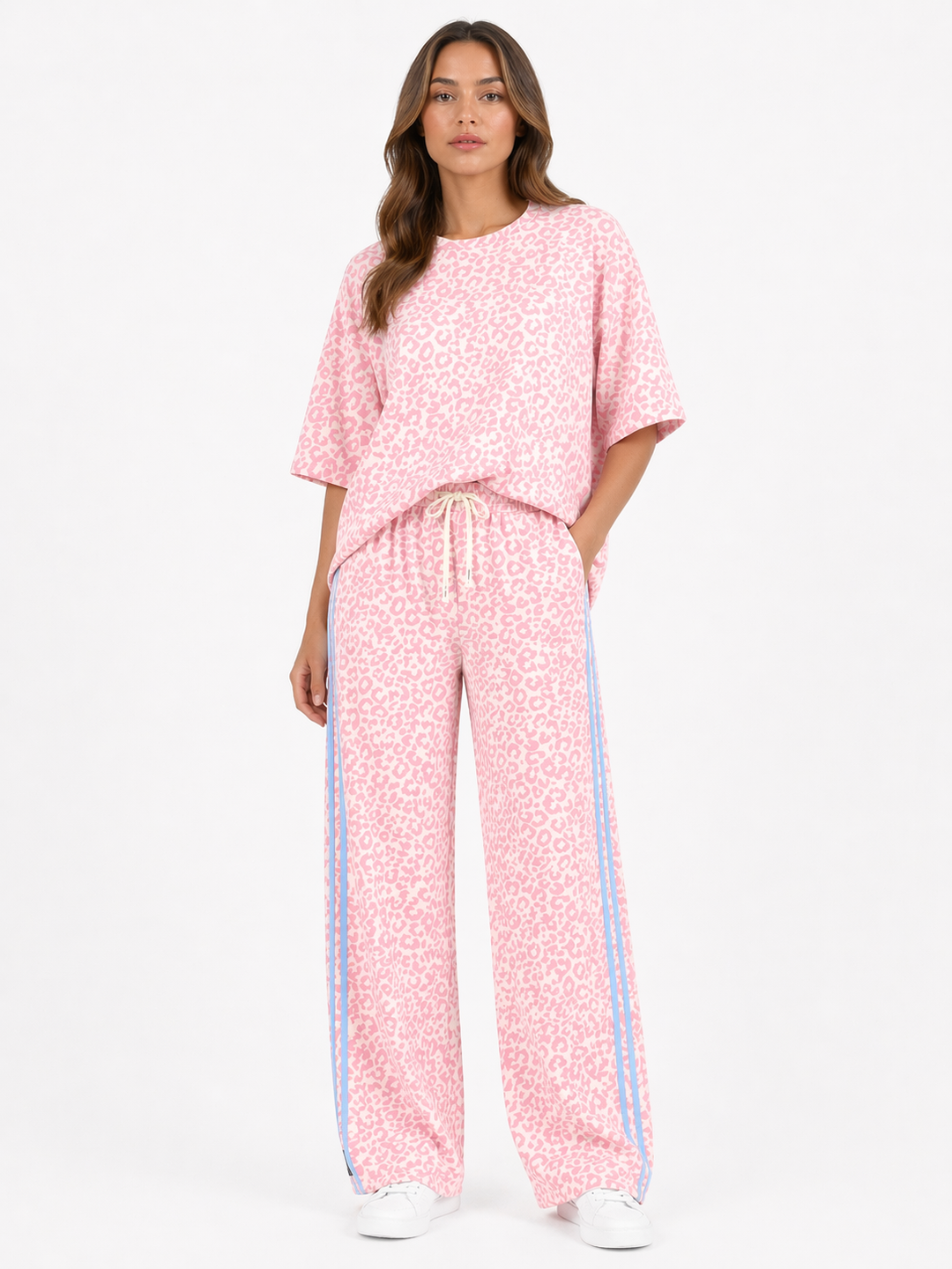 Leopard Lounge Set – 2-Delige Comfy Set met Side Stripe 00087