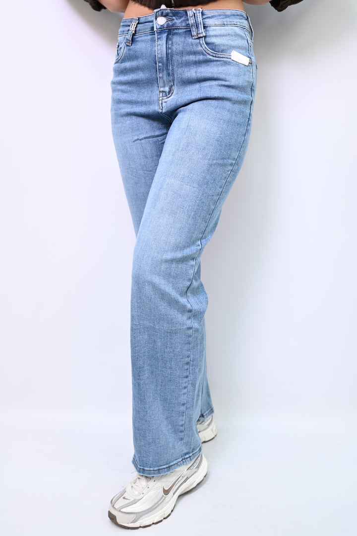 Soft Horizon – Straight Cut Denim jeans HelloMiss HM5349-2