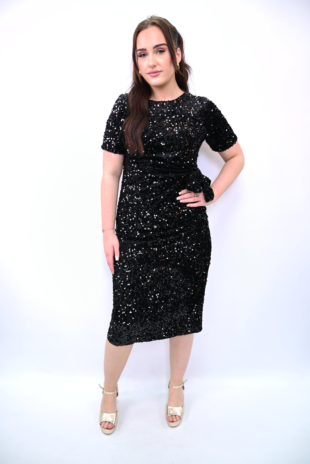 Short-Sleeve Sequin Ruched Midi Dress 2906