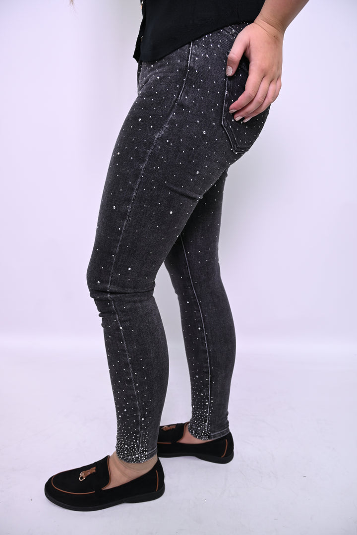 Zwarte Skinny Jeans met Witte Spikkelprint – Gedurfd & Uniek HelloMiss H931-2
