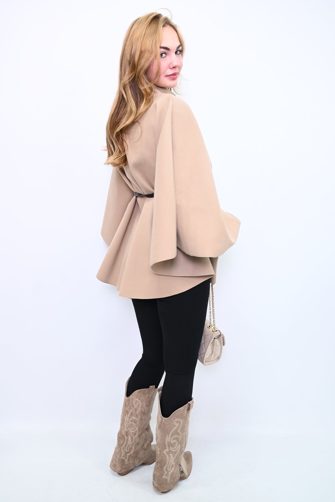 Veloura Luxe Cape Set