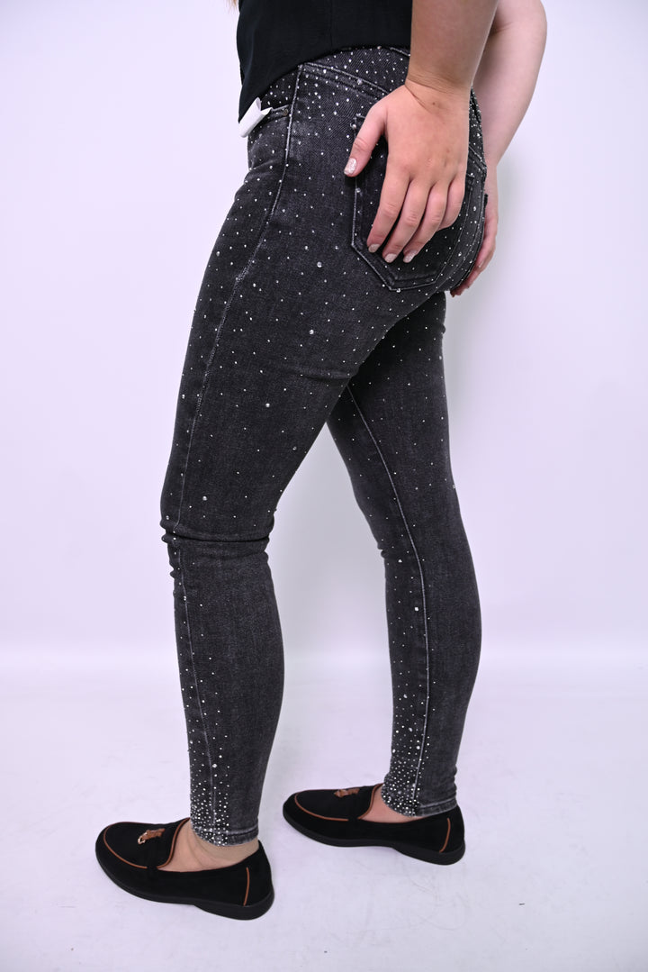 Zwarte Skinny Jeans met Witte Spikkelprint – Gedurfd & Uniek HelloMiss H931-2
