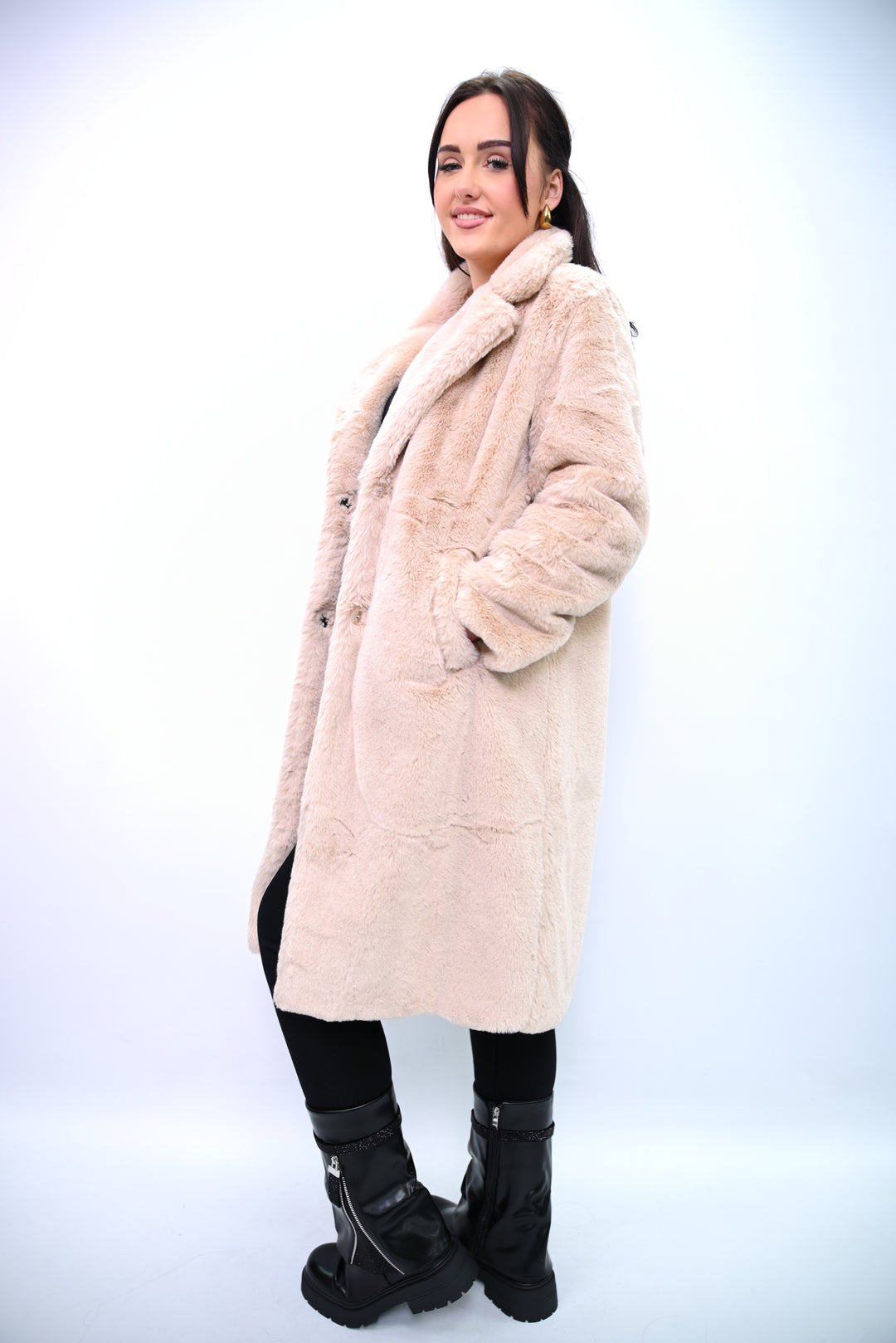 Noir Éclipse – Lange Faux Fur Jas A2501