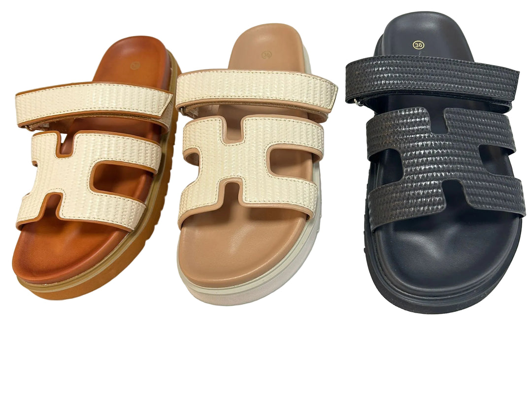 Luxe gevlochten sandalen
A6273