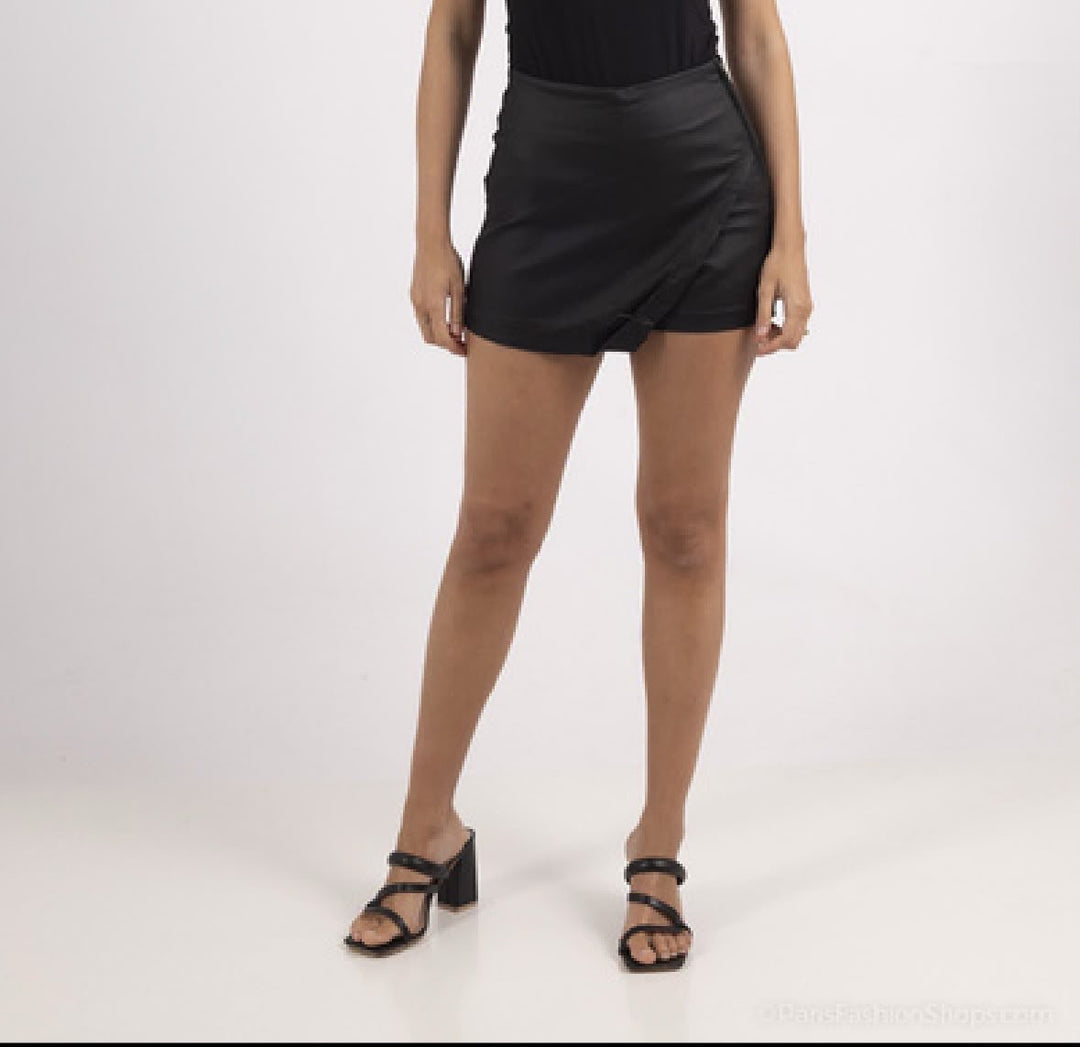 Elora Leatherlook Skort S3535