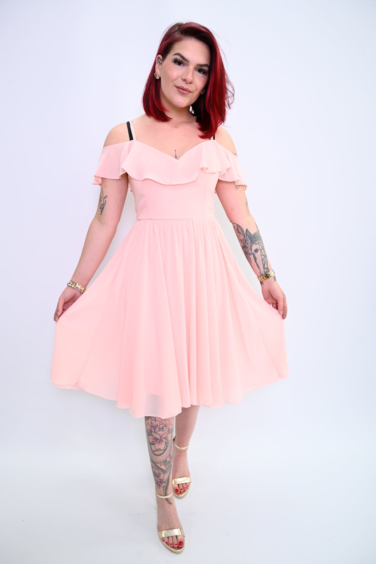 Stijlvolle jurk met ruffle-accent M-8899