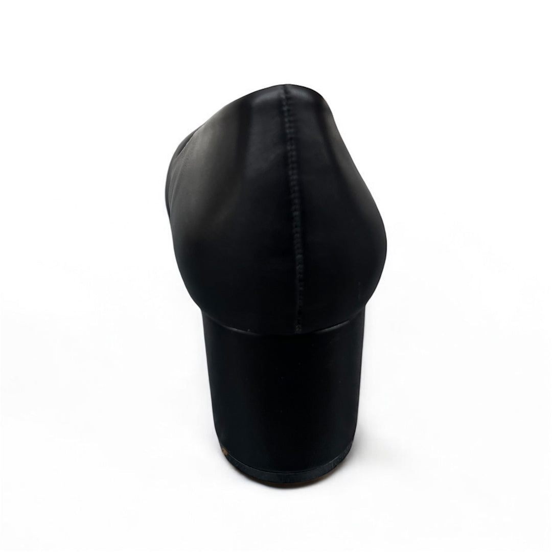 Quiet Geometry pumps L1090